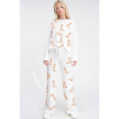 Boots all over soft lounge wear set